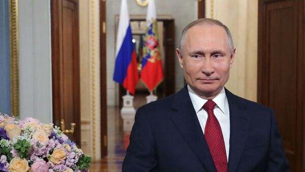 Tổng thống Putin chúc mừng ngày 8 tháng 3 - Sputnik Việt Nam