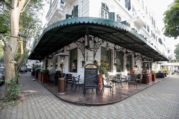 Cafe không người tại khách sạn Sofitel Legend Metropole ở Hà Nội, Việt Nam - Sputnik Việt Nam