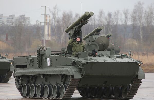 Tên lửa chống tăng Khrizantema-3”  trong buổi tổng diễn tập cho Duyệt binh Chiến thắng ở Alabino, ngoại thành Moskva. - Sputnik Việt Nam