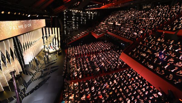 Lễ bế mạc Liên hoan phim Cannes tại Pháp - Sputnik Việt Nam