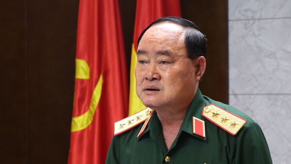 Thượng tướng Trần Đơn, Thứ trưởng Bộ Quốc phòng, Trưởng ban Chỉ đạo Bộ Quốc phòng chủ trì cuộc họp - Sputnik Việt Nam