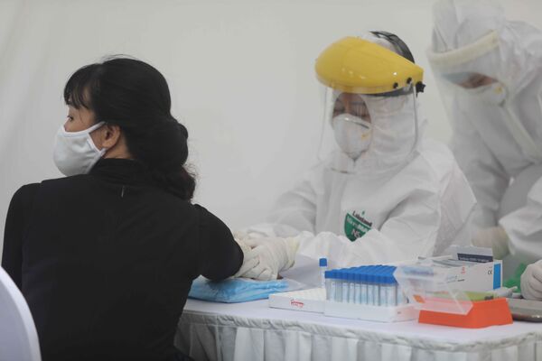 Covid-19: Việt Nam chính thức cách ly toàn xã hội 15 ngày Covid-19: Việt Nam chính thức cách ly toàn xã hội 15 ngày - Sputnik Việt Nam