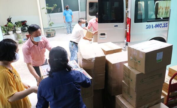Đẩy mạnh nghiên cứu, sản xuất máy thở trong nước Đẩy mạnh nghiên cứu, sản xuất máy thở trong nước - Sputnik Việt Nam