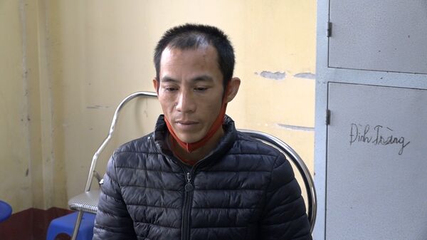Chủ tịch phường ở Hải Dương bị đuổi chém khi nhắc người dân đeo khẩu trang Chủ tịch phường ở Hải Dương bị đuổi chém khi nhắc người dân đeo khẩu trang - Sputnik Việt Nam