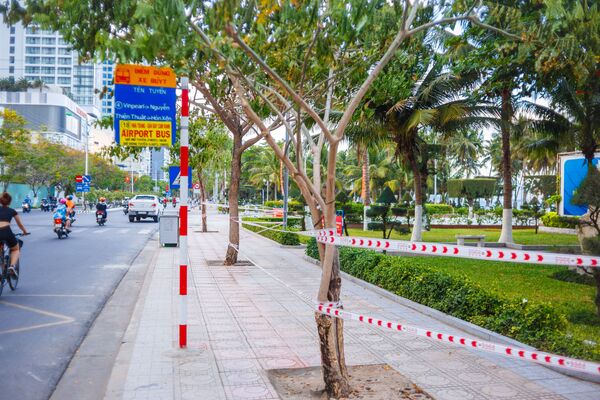 Công viên bờ biển đóng cửa ở thành phố nghỉ mát Nha Trang ở Việt Nam - Sputnik Việt Nam
