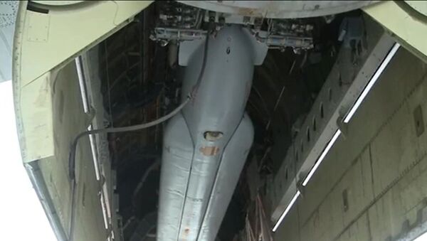 Triển khai tên lửa có cánh Kh-555 trên máy bay ném bom chiến lược Tu-95 ở Syria - Sputnik Việt Nam
