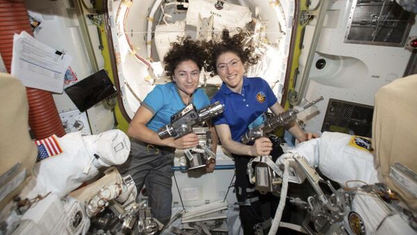 Các phi hành gia Christina Koch và Jessica Mayr trên ISS - Sputnik Việt Nam