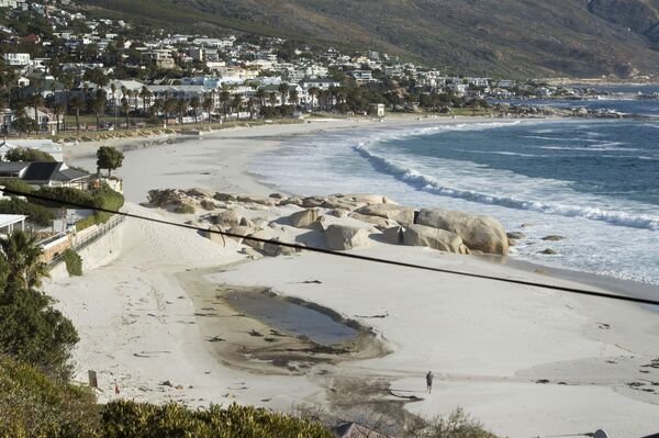 Quang cảnh bãi biển vắng hoe ở Cape Town - Sputnik Việt Nam