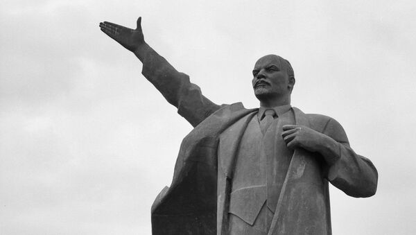 Tượng đài V.I. Lenin ở tỉnh Groningen, Hà Lan. Sở hữu tư nhân. - Sputnik Việt Nam