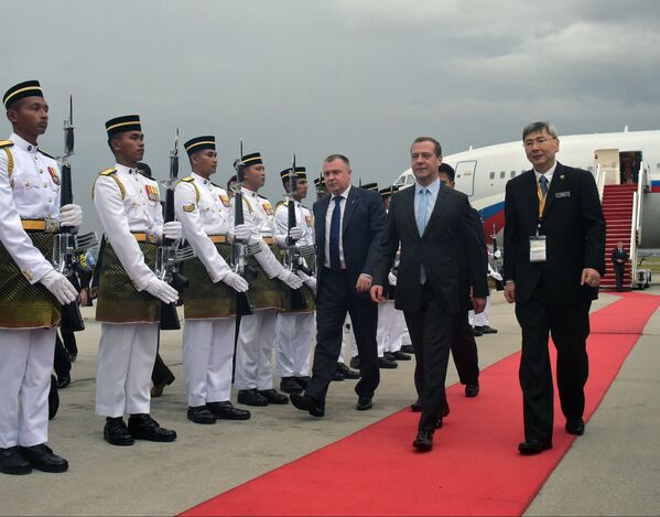 Chuyến thăm của Thủ tướng Nga Dmitry Medvedev đến Malaysia để tham dự Hội nghị Thượng đỉnh Đông Á - Sputnik Việt Nam