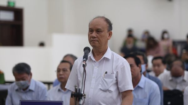 Cựu chủ tịch Trần Văn Minh tại phiên tòa  - Sputnik Việt Nam