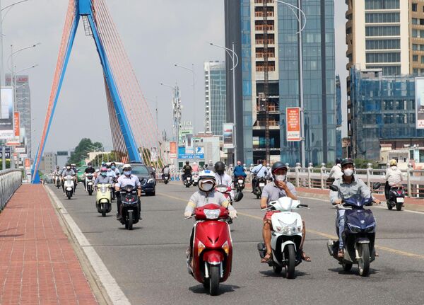 Bộ Quốc phòng lo người Trung Quốc thâu tóm nhiều lô đất nhạy cảm ở Việt Nam Bộ Quốc phòng lo người Trung Quốc thâu tóm nhiều lô đất nhạy cảm ở Việt Nam - Sputnik Việt Nam