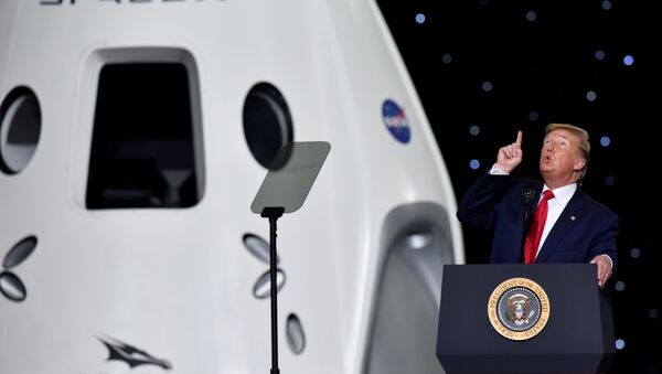 Tổng thống Mỹ Donald Trump sau vụ phóng tên lửa Falcon 9 - Sputnik Việt Nam