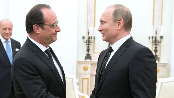 Francois Hollande và Vladimir Putin - Sputnik Việt Nam