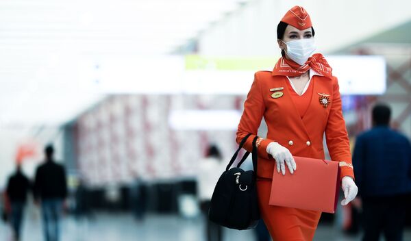 Tiếp viên của hãng hàng không «Aeroflot» tại phi trường Sheremetyevo ở Matxcơva  - Sputnik Việt Nam