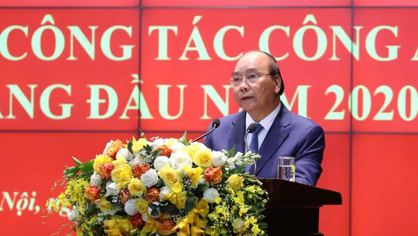 Thủ tướng Nguyễn Xuân Phúc phát biểu chỉ đạo hội nghị.  - Sputnik Việt Nam