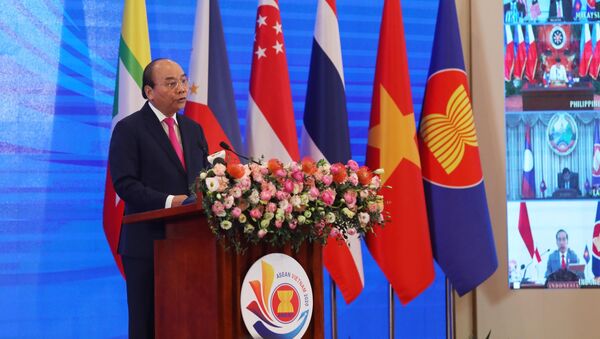 Thủ tướng Nguyễn Xuân Phúc, Chủ tịch ASEAN 2020 phát biểu khai mạc Hội nghị Cấp cao ASEAN lần thứ 36 - Sputnik Việt Nam
