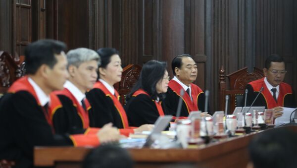 Hội đồng thẩm phán Tòa án nhân dân Tối cao dự phiên tòa. - Sputnik Việt Nam