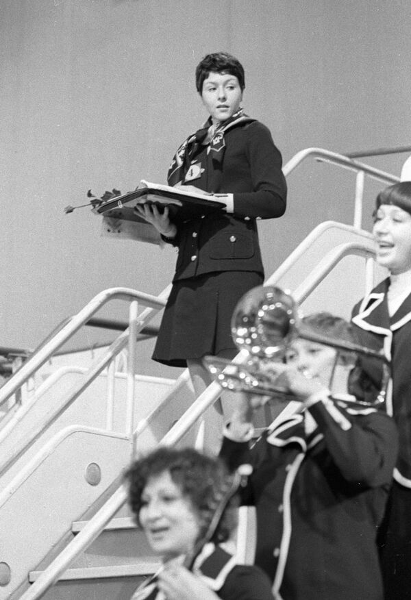 Người đoạt giải cuộc thi quốc tế tiếp viên các nước xã hội chủ nghĩa Irina Bazhenova, năm 1977 - Sputnik Việt Nam