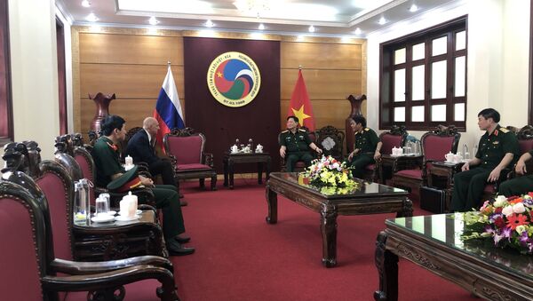 Phiên họp về công việc của Trung tâm Nhiệt đới Nga-Việt. - Sputnik Việt Nam