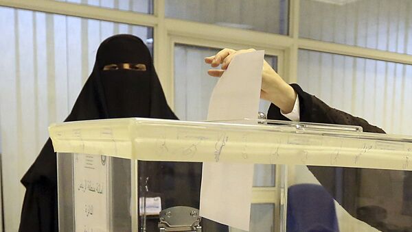 Saudi Arabia lần đầu tiên có phụ nữ đắc cử trong cuộc bầu cử địa phương - Sputnik Việt Nam